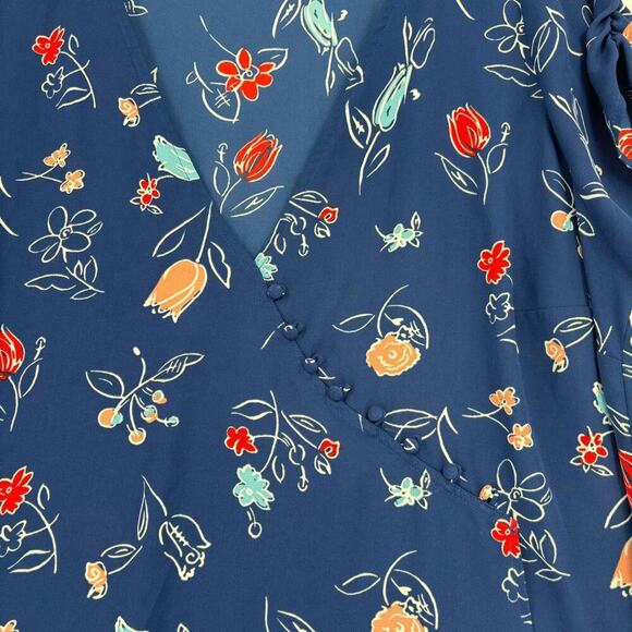 Modcloth Blouse Top Semi Sheer Cap Sleeve Covered Buttons Blue Floral Size 1X - Picture 2 of 12